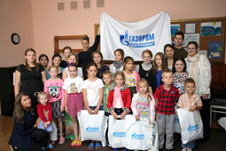 Воспитанники православного детского социально-реабилитационного центра "Покров"