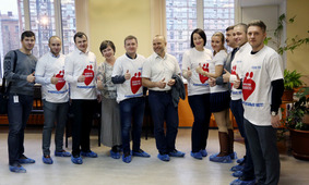Участники корпоративного донорского марафона из ООО «Газпром подземремонт Уренгой», дочерней компании холдинга ООО «Газпром центрремонт»
