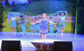 Дети из школы инклюзивного творчества «Танцующий дом»
