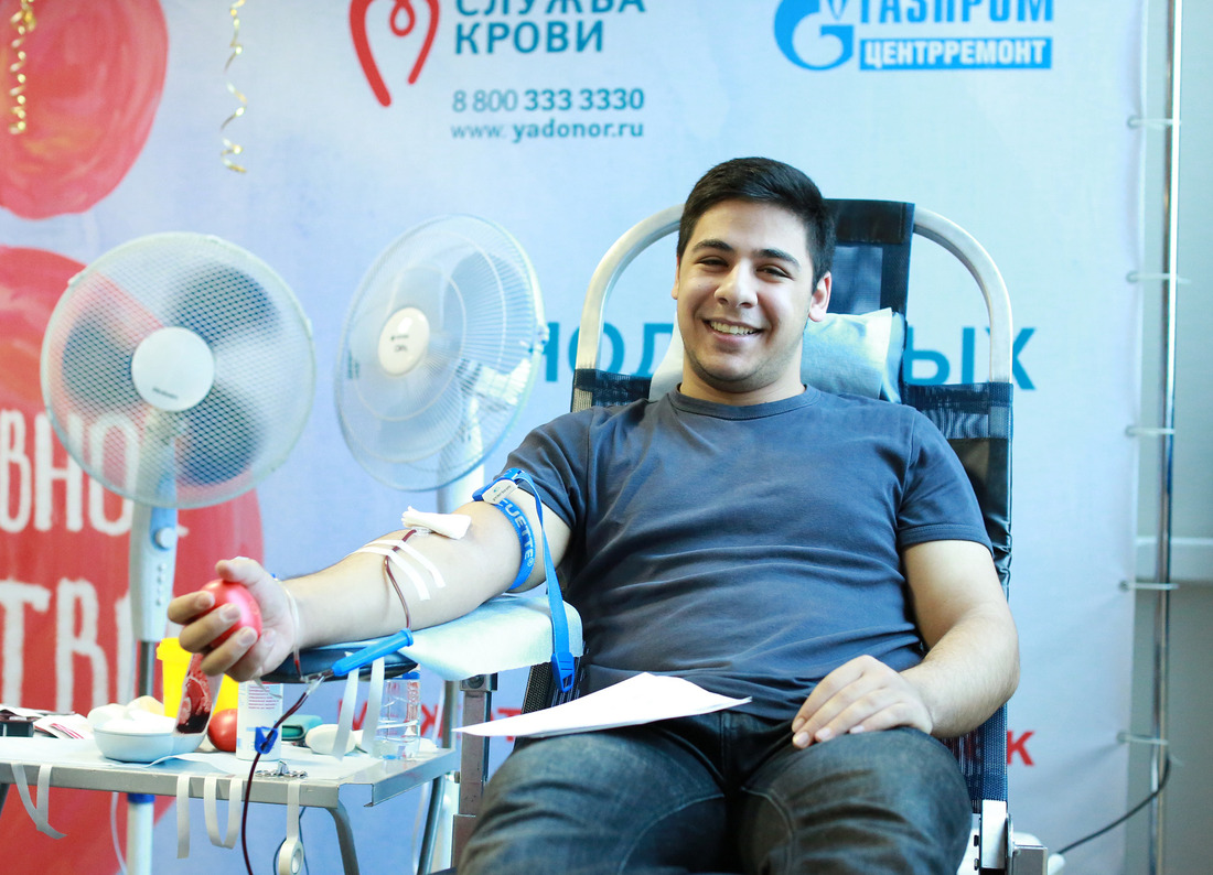 Участник донорской акции в главном офисе ООО "Газпром центрремонт" (г. Москва)