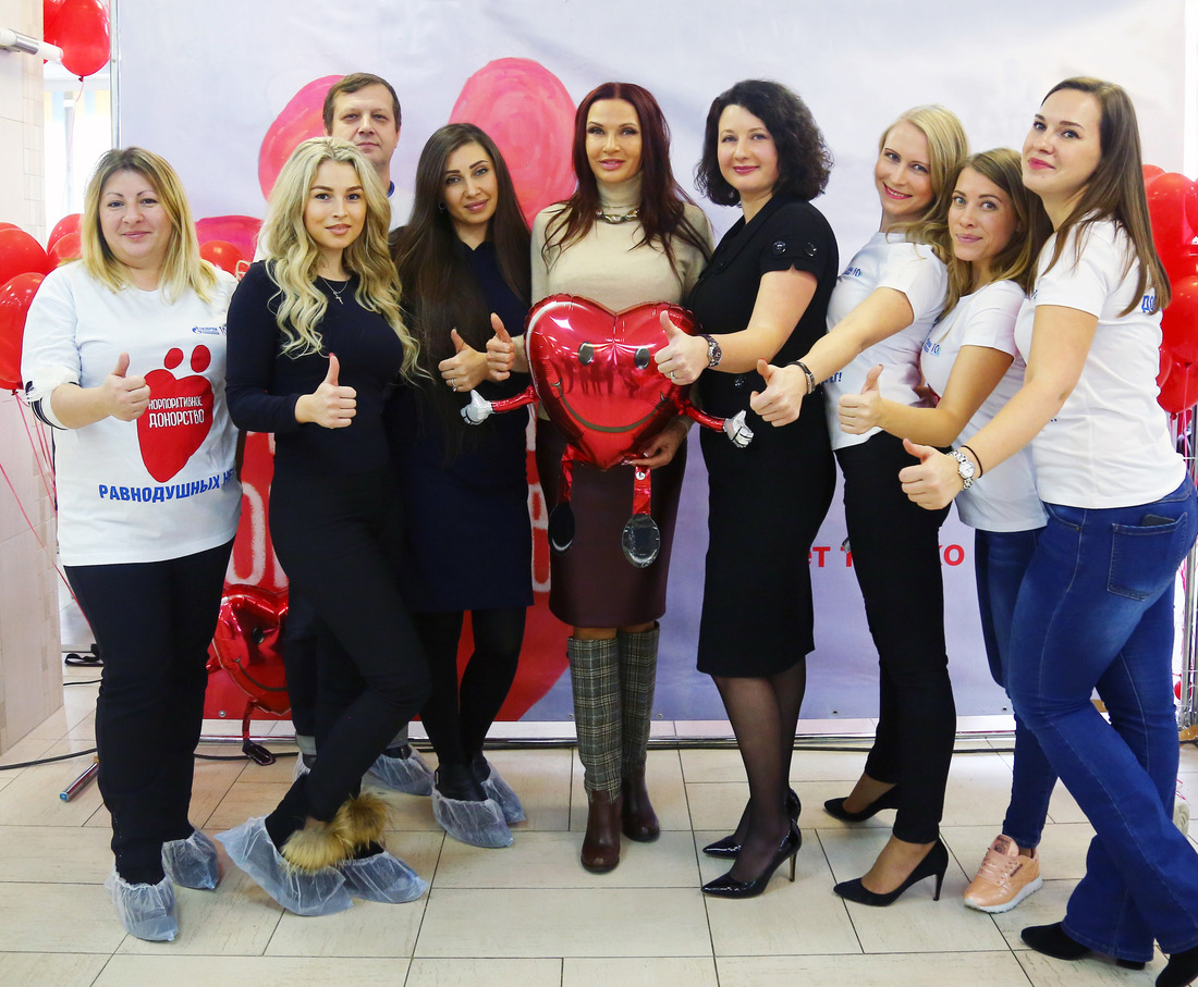 Эвелина Блёданс поддержала участников донорского марафона ООО «Газпром центрремонт»